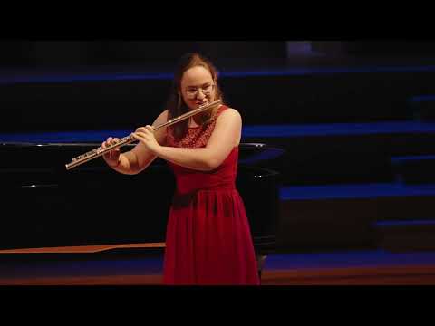 Zoom Tube, by Ian Clarke