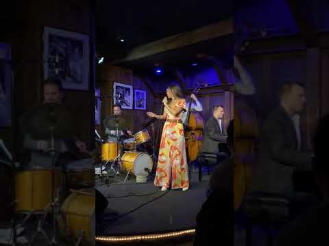 Veronica Swift w/The Alex Claffy Trio @ Chris' Jazz Cafe - Early March 2020.