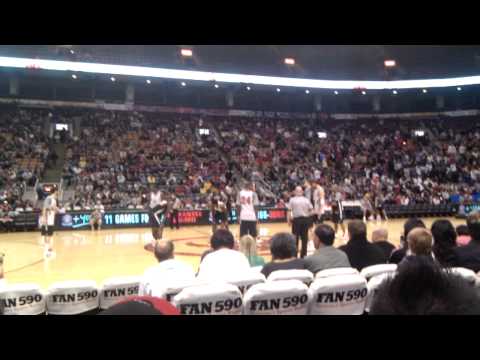2010 Raptors Fan Jam: Jump Ball