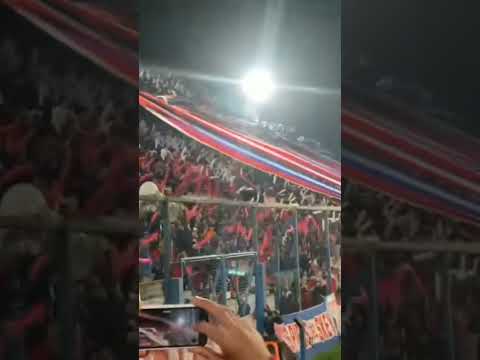 "LA BANDA DEL PARQUE | NACIONAL #hinchada #clubnacionaldefootball #barrabrava" Barra: La Banda del Parque &bull; Club: Nacional