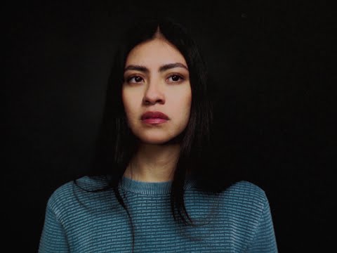 Flores de Ana - Luz en las Sombras (Video Oficial)