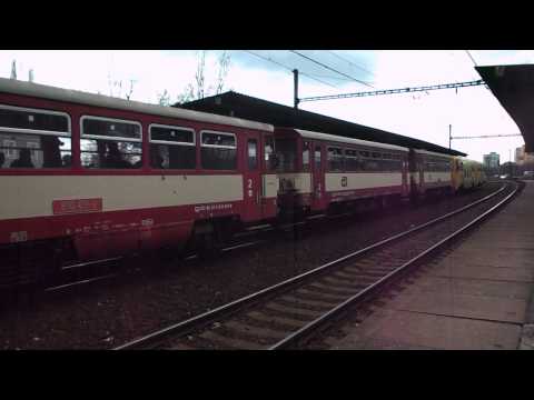 Odjezd vlaku Os 17609 (ČD 810.411 + 814.070) - Chomutov město, 10. 4. 2013
