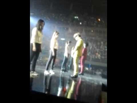 140607 TO HEART (Key and Woohyun) Music Bank in Brazil