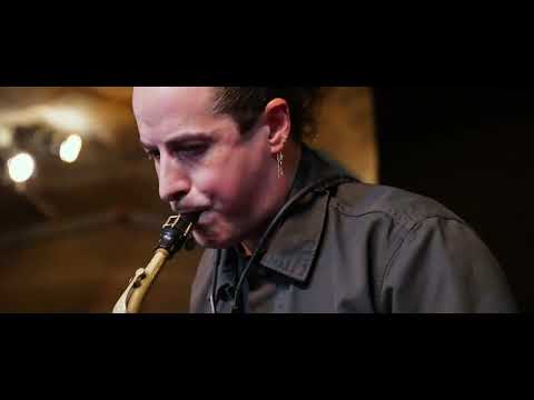 ALEXIS VALET - CYPHER (Live at 38Riv)