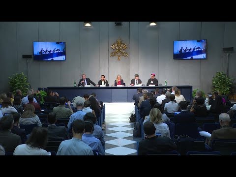 Conferencia de Prensa primer día de Sínodo