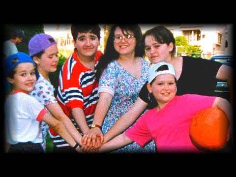 The Diacu Family - It came upon a midnight clear (The Kids Circa 1994)