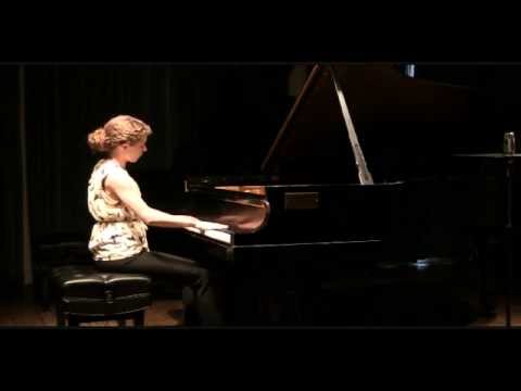 Manon Hutton-DeWys plays Grieg's 