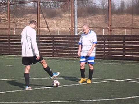 přátelák proti Hysterie Sokolov