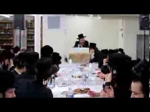 Pesichas Hazman In Skulen Cheshvan 5774 With Skulener And Kossover Rebbe