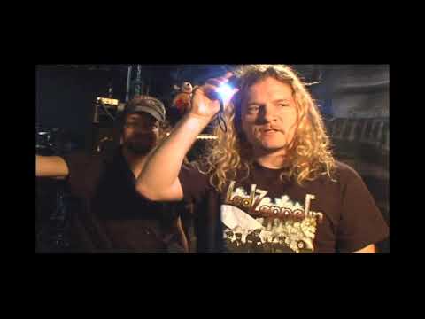 TESLA - BACKSTAGE - GUITARS & GEAR - BAND INTERVIEWS etc..