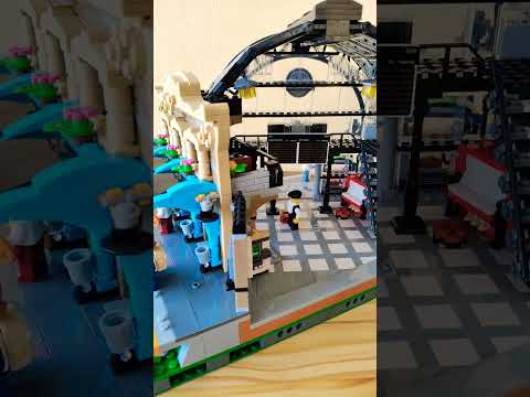 A Meeting Point train station #jiestar #legoalternative  #lego #trainstation