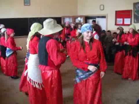 SCOALA BURDUSACI-SERBARE DE 8 MARTIE.2