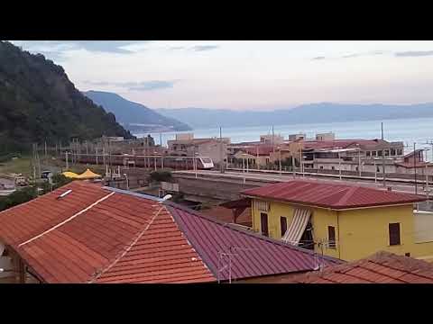 Frecciargento 35648 in transito