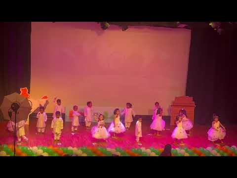 little champ Gurukulam,play group performance