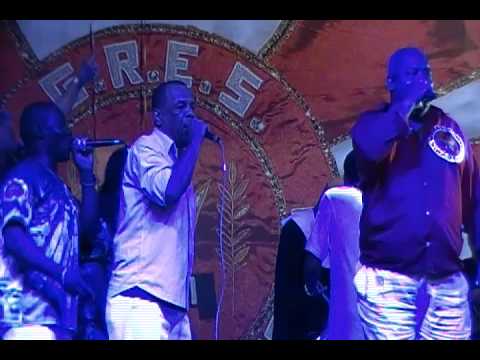 UNIDOS DO VIRADOURO 2013 - SAMBA CAMPEÃO