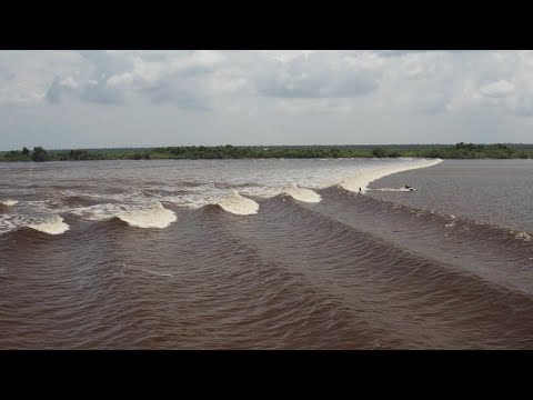 *RAW CLIP* TiDAL PHeNoMeNoN knOwn as the BONO "7 GHOSTS" (GUINNESS WORLD RECORD BREAKING RIDE)