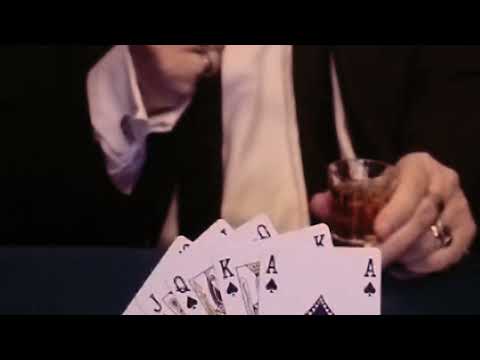 Flush Royale, Gece Elbiseli Kadın