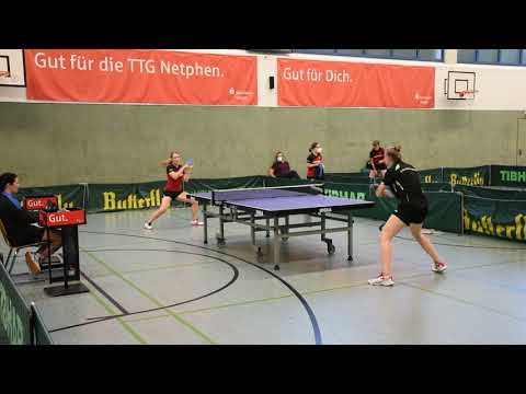 Angelina Baldus ( TTG Netphen ) - Sina Tiemann ( TTC Mennighüffen ) am 18.09.2021: 6:11, 11:13, 2:11