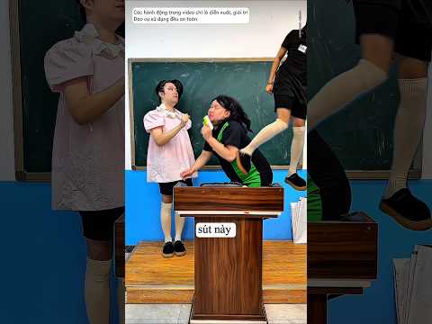 Khi Cô Giáo Dạy Văn Quá Yêu Nghề.