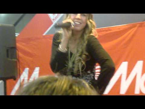 Loona - El Cucaracho - El Muchacho, das 2. Mal