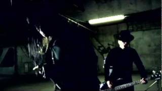 BALZAC / HURT (Music Video)