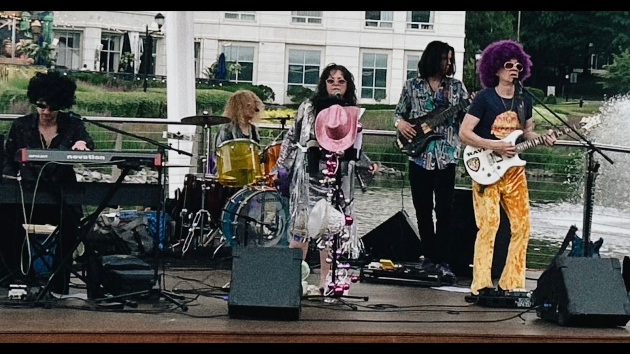 Promotional video thumbnail 4 for Disco Inferno