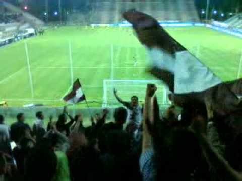 Reggina - Verona Coro per i fratelli baresi