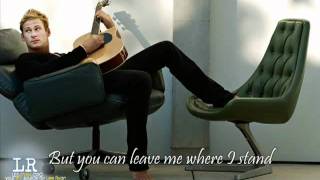 Lee Ryan-To See The Stars + lyrics.flv