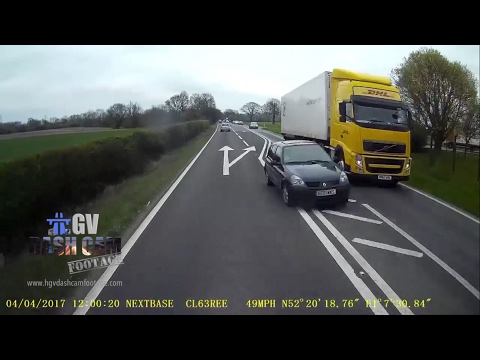Dangerous overtake causes a secondary crash