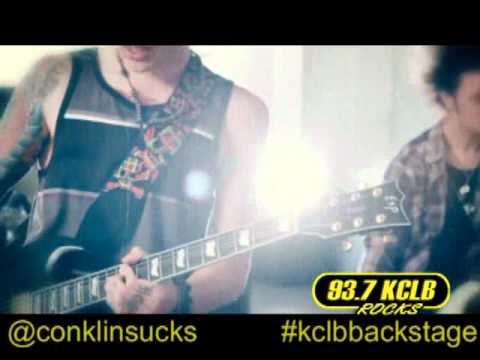 KCLB Backstage - Black Tide on 93.7 KCLB Rocks!