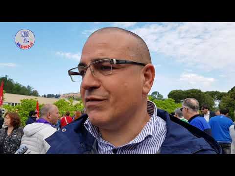 WHIRLPOOL, A SIENA I LAVORATORI MANIFESTANO DAVANTI AI CANCELLI