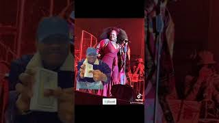 Jill Scott Shocking Microphone Performance 😳😳 #jillscott #shorts