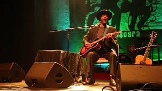 Eric Bibb - With A Dolla’ In My Pocket  - Sighisoara Blues Festival 2018 - IMG 6054
