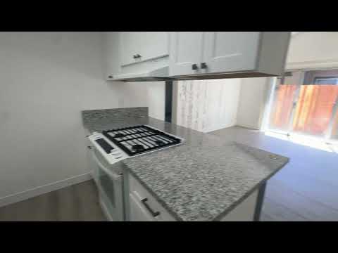 2bd/2ba Rancho Cordova Updated Duplex With 1 Car Garage! property video