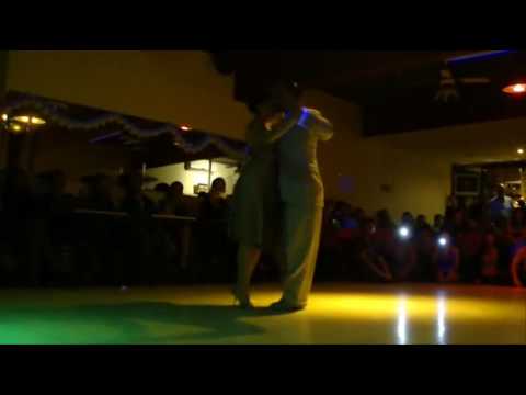 Maxi Cristiani y Belén Bartolomé (Solo Compasión) 1/4