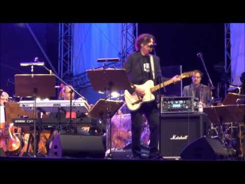 Bridges to Classics with Eric Bazilian - And We Danced (Halle 2017)