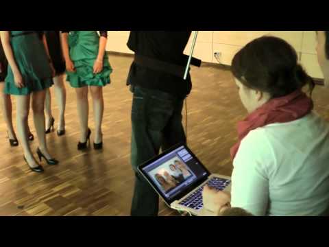 str8voices - Hobbit preview - Far over the misty mountains cold