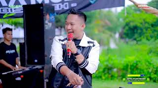 Download lagu AURA MUSIC - CINTA DIANTARA KITA - EDI SANJAYA - ANNIVERSARY 1TH MAHKOTA CAFE - LOVE IN BANDENGAN mp3