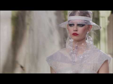 CHANEL spring summer 2018 ready to wear fashion show