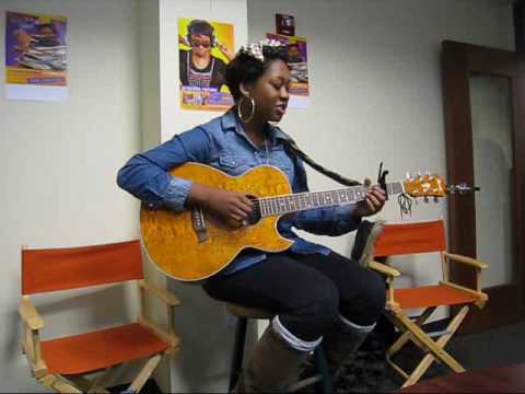 Priscilla Renea Performing "Dollhouse" in the Hot Mix 101.9 studios