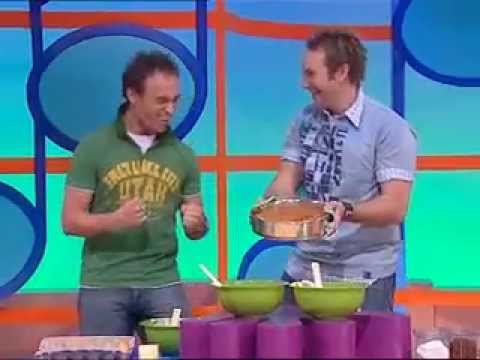Video thumbnail for Mixing Up A Cake (Reggae Version)