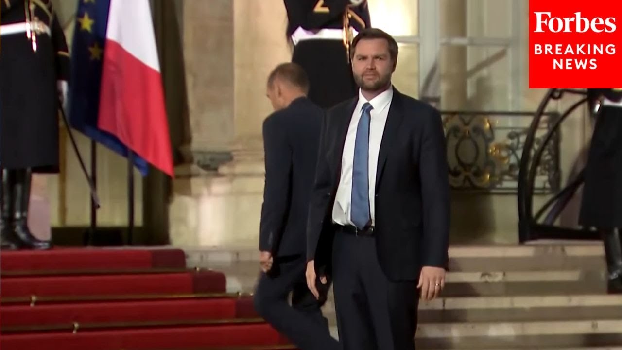 JUST IN: VP JD Vance Ignores Reporters' Questions When Arriving At The Élysée Palace In France