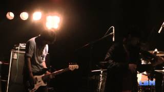 Birdstriking 鸟撞 - Magpie 喜鹊 (Mao Livehouse April 2012)