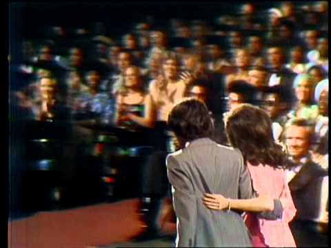 Donny & Marie Osmond Win Favorite Country Group - AMA 1976