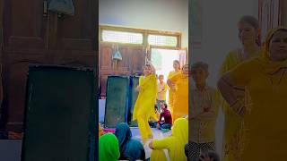Download lagu Gehna ki thar ♥️ #_archana_dancer_ #dance #ytshorts #haryanvisong #trending #explore mp3