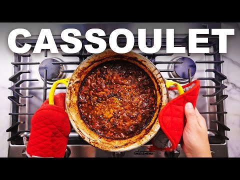 Cassoulet — Frenchy meat and bean stew