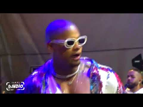 LÉO SANTANA | Posturado e Calmo - Vai no Chão Bê | POÇÕES - BA | Clipe não Oficial