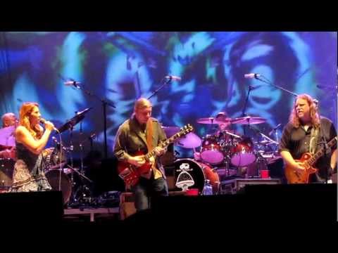 Allman Brothers ~ Stand Back w/Susan Tedeschi, Bruce Katz & Kofi Burbridge