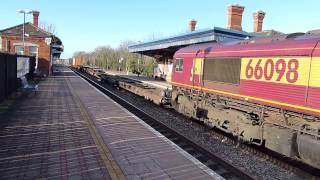 preview picture of video 'Freight Trains at Cholsey 7 February 2014'