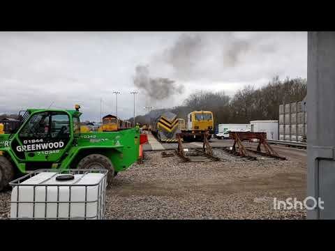 2 DRS 37 starts up in Tonbridge West Yard